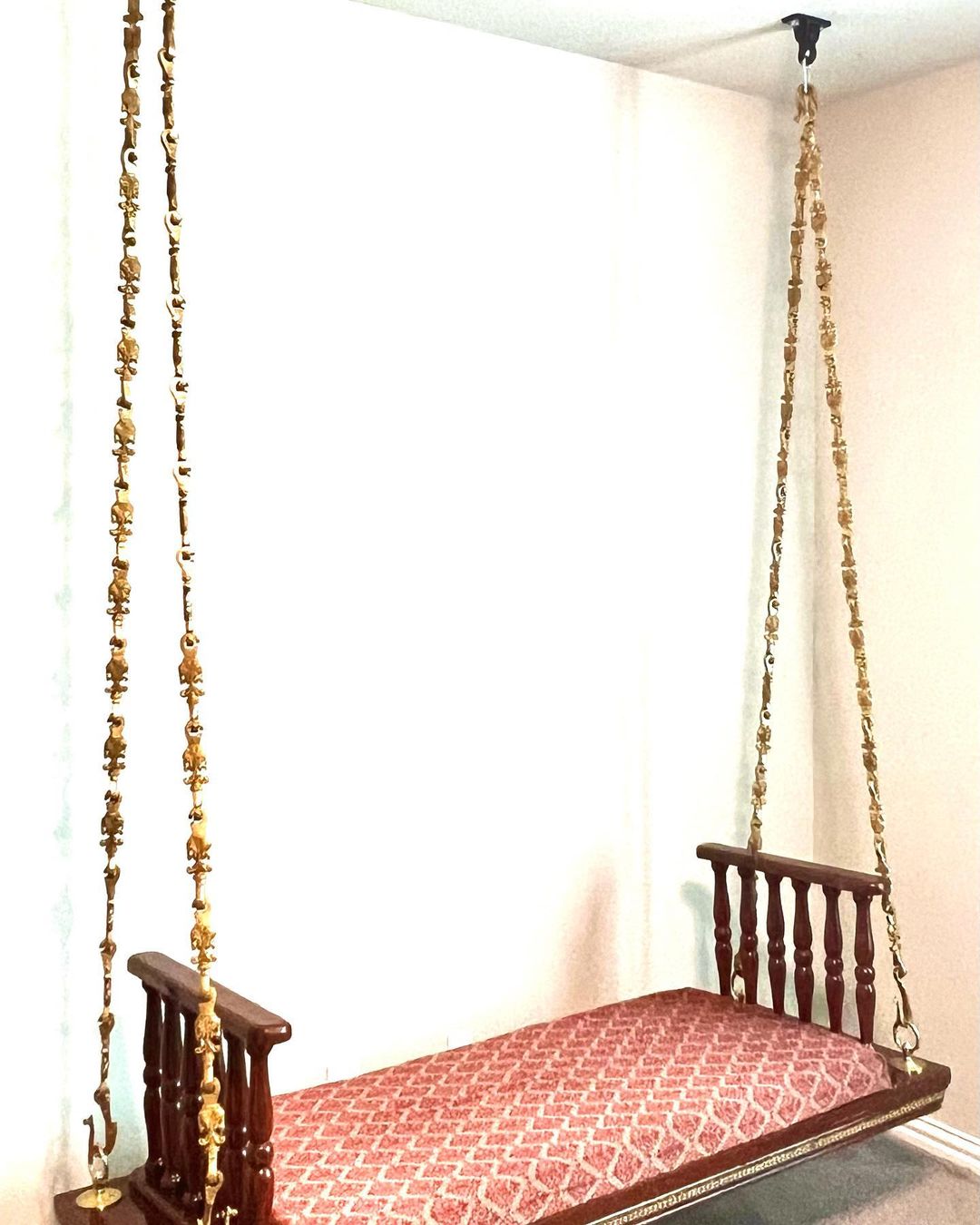 Regal Plank with Hand Rest Jhula